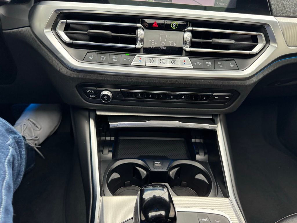 2022 BMW 3 Series 330e iPerformance