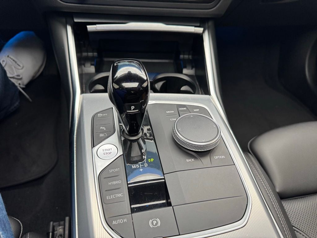2022 BMW 3 Series 330e iPerformance
