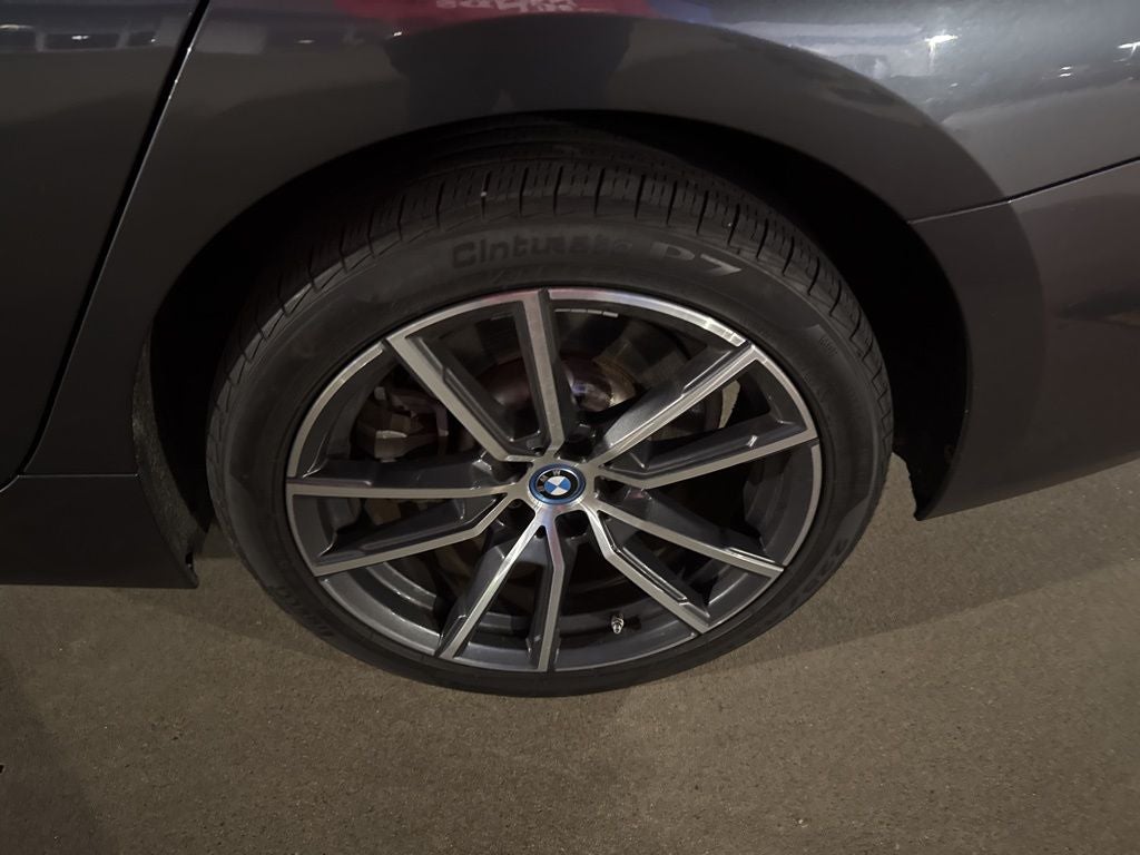 2022 BMW 3 Series 330e iPerformance