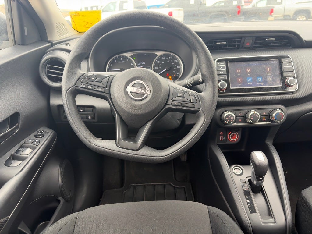 2024 Nissan Kicks S