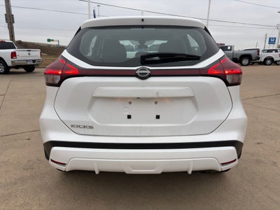 2024 Nissan Kicks S