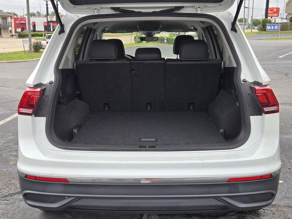 2023 Volkswagen Tiguan 2.0T SE