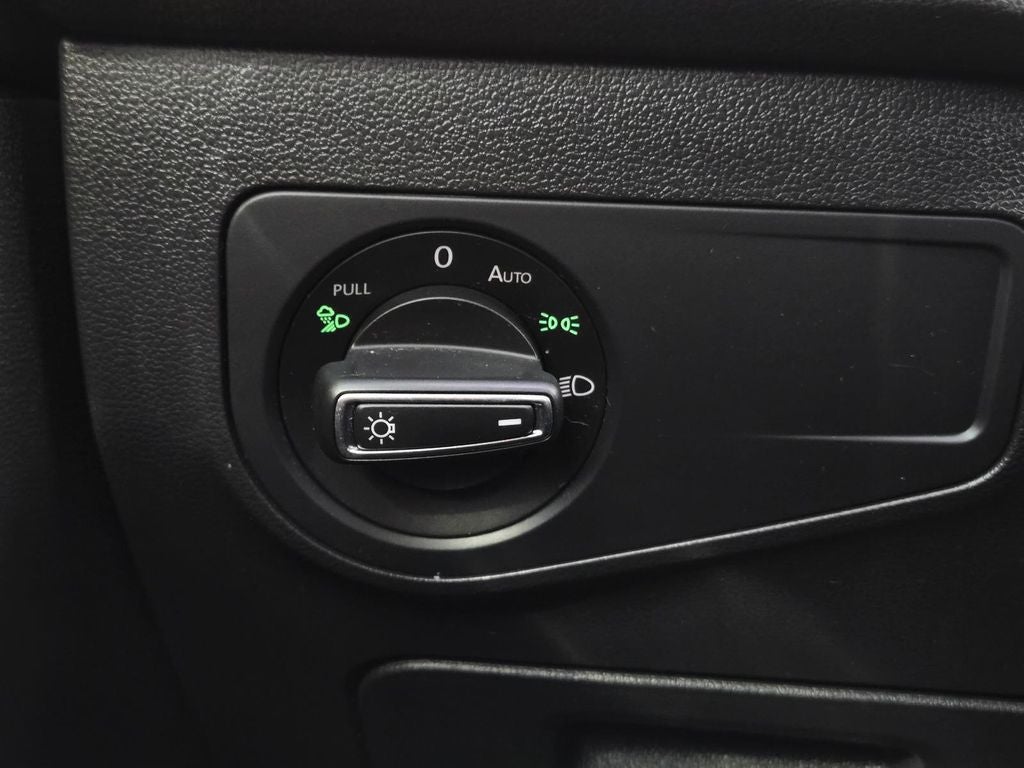 2023 Volkswagen Tiguan 2.0T SEL R-Line