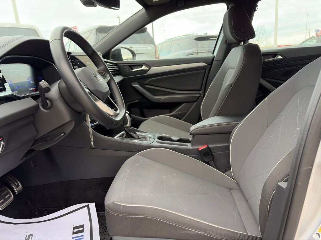 2025 Volkswagen Jetta 1.5T Sport