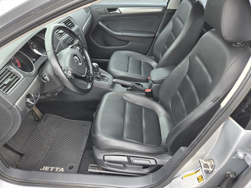 2015 Volkswagen Jetta 1.8T SE w/Connectivity