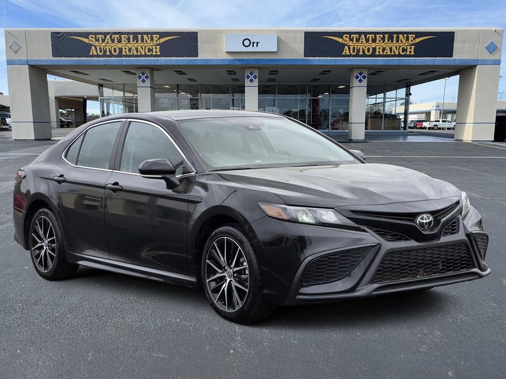 2024 Toyota Camry SE