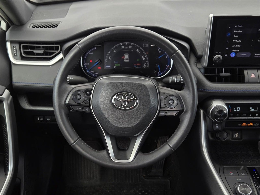 2023 Toyota RAV4 Hybrid SE