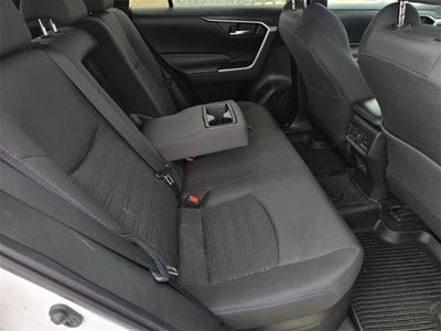 2023 Toyota RAV4 Hybrid SE