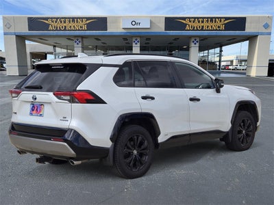 2023 Toyota RAV4 Hybrid SE