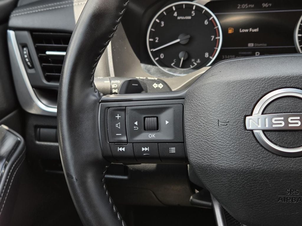 2025 Nissan Rogue SV