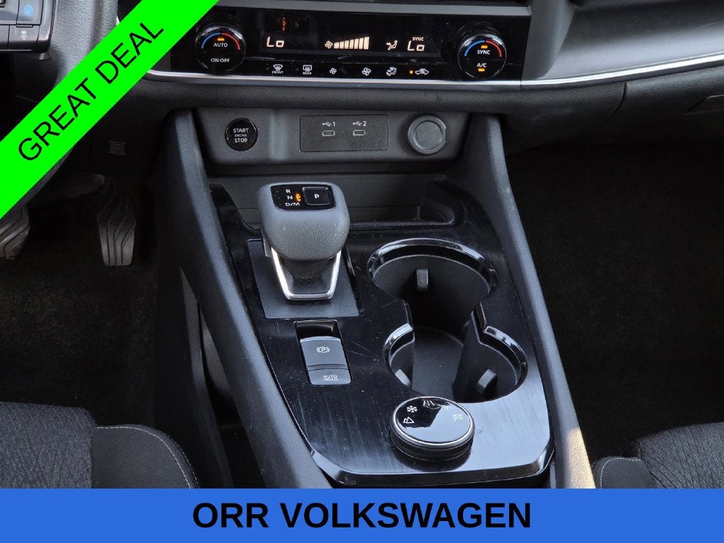 2024 Nissan Rogue SV