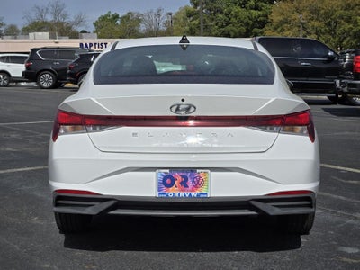 2023 Hyundai Elantra SEL