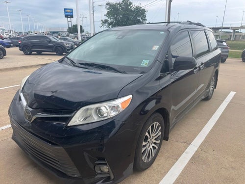 2020 Toyota Sienna XLE Premium 8 Passenger