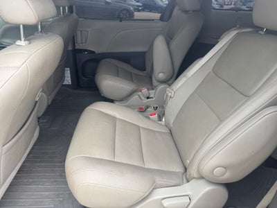 2020 Toyota Sienna XLE Premium 8 Passenger