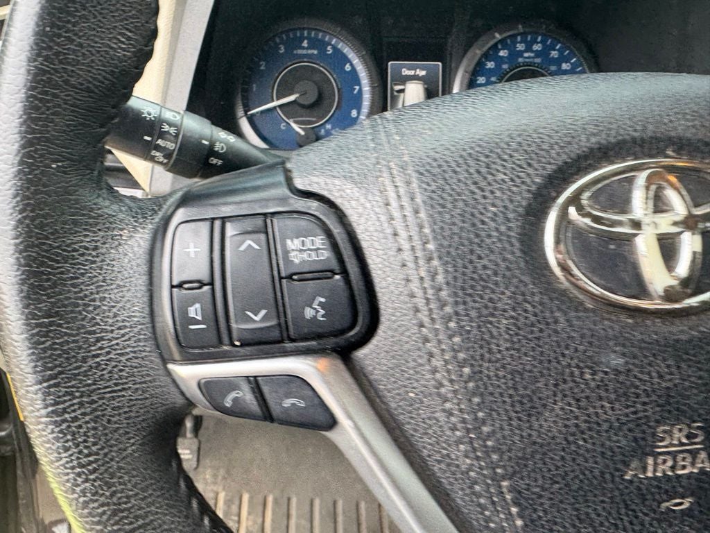 2020 Toyota Sienna XLE Premium 8 Passenger