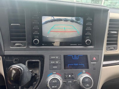 2020 Toyota Sienna XLE Premium 8 Passenger