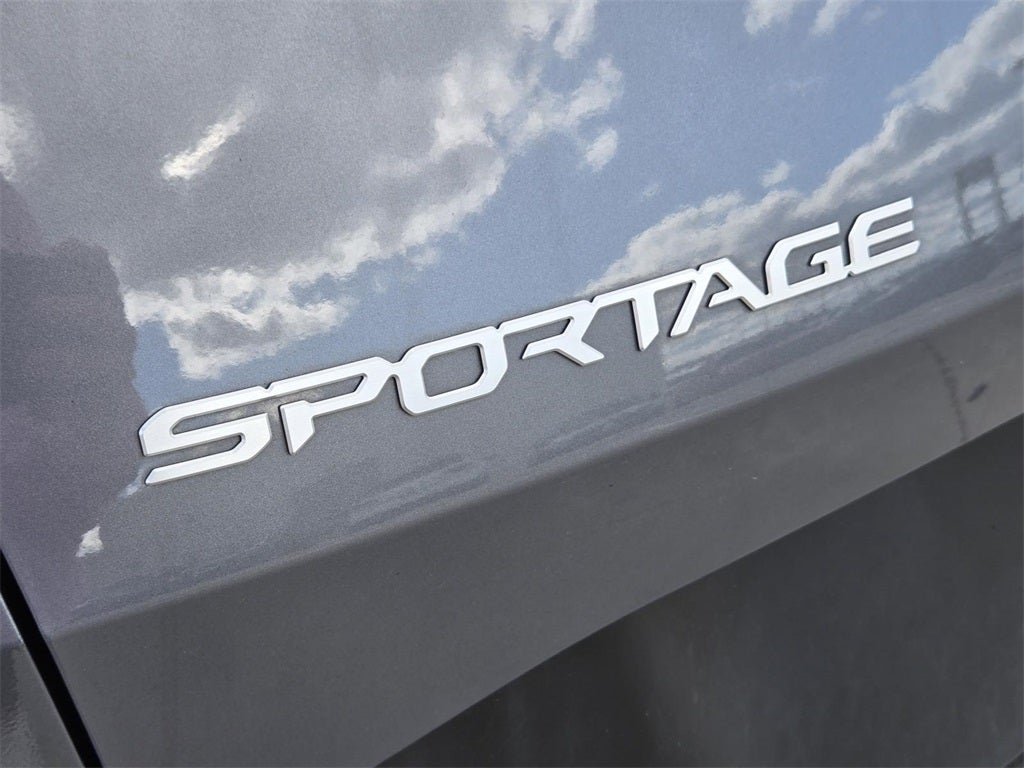 2025 Kia Sportage EX