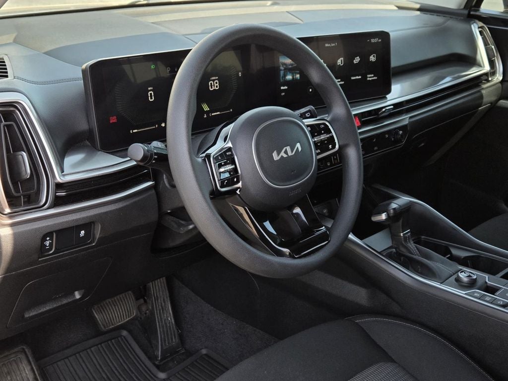 2024 Kia Sorento LX