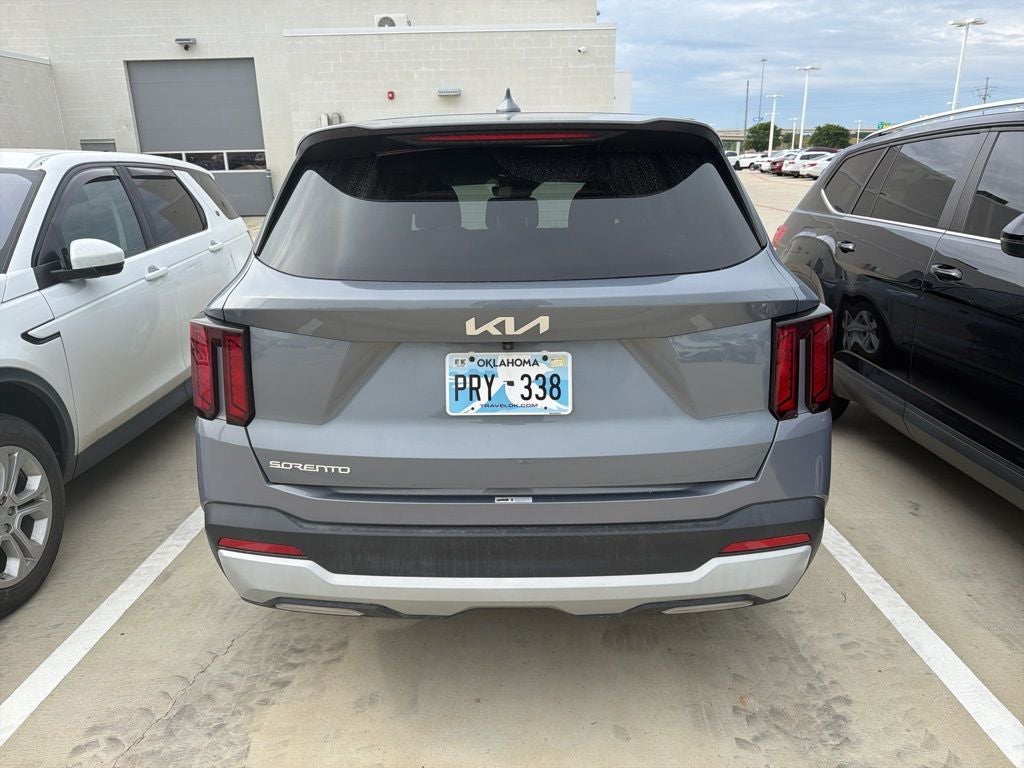 2024 Kia Sorento LX