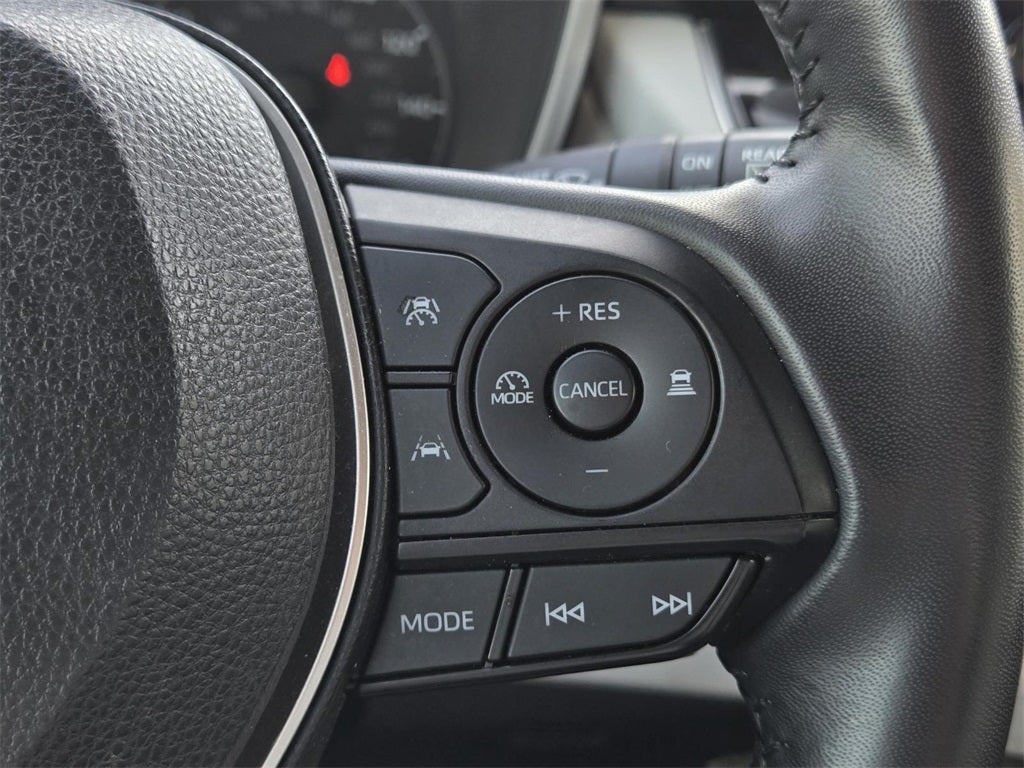 2023 Toyota Corolla Hatchback SE