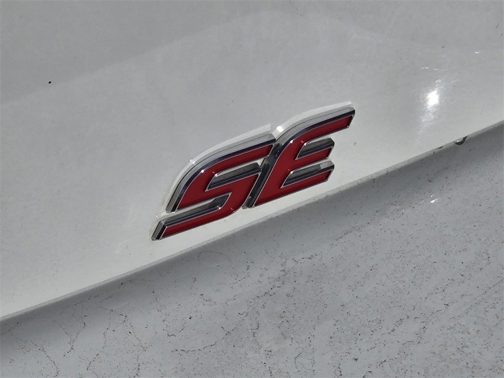 2023 Toyota Corolla Hatchback SE