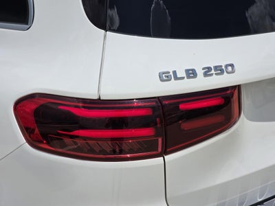 2025 Mercedes-Benz GLB GLB 250