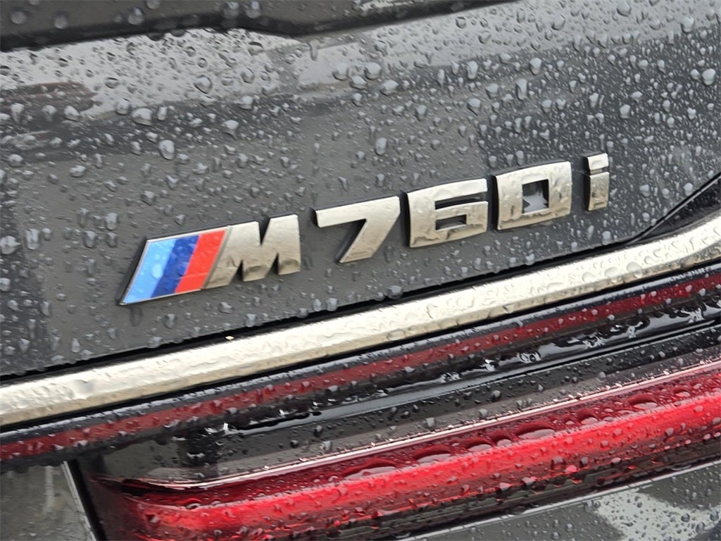 2022 BMW 7 Series M760i Li