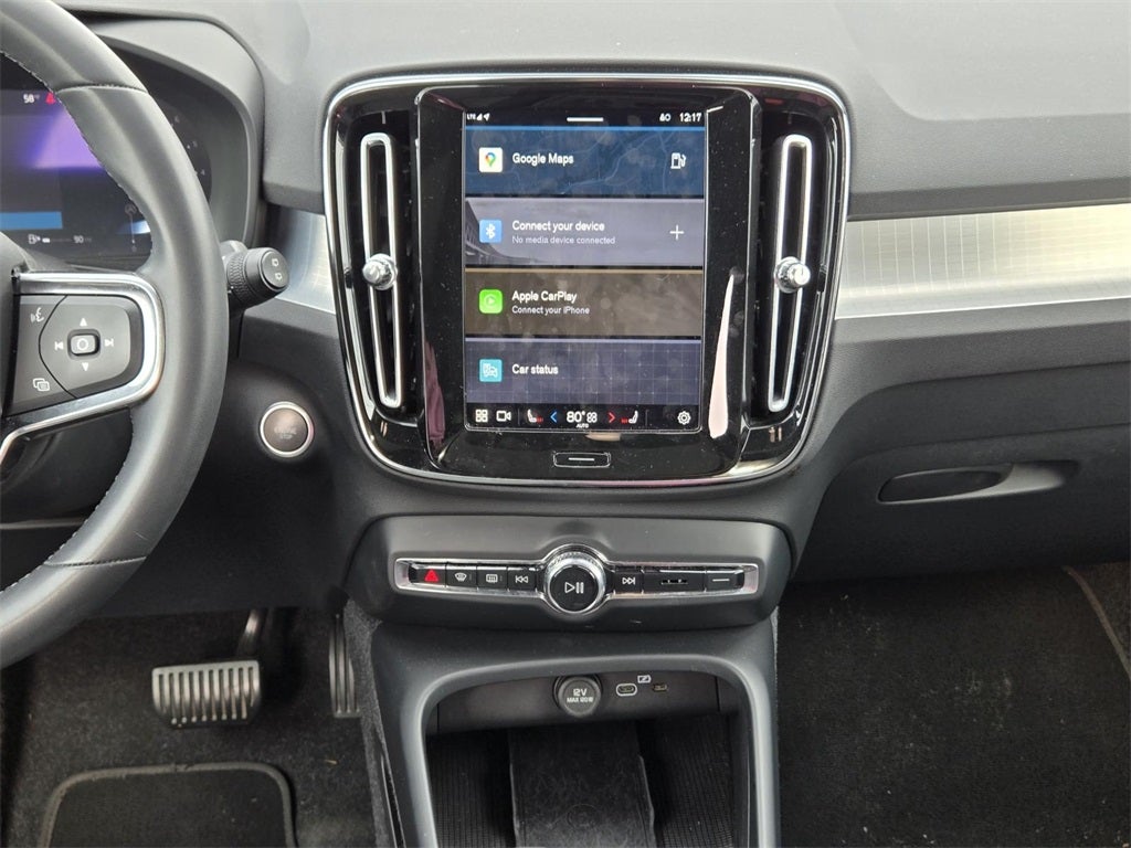 2024 Volvo XC40 B5 Core