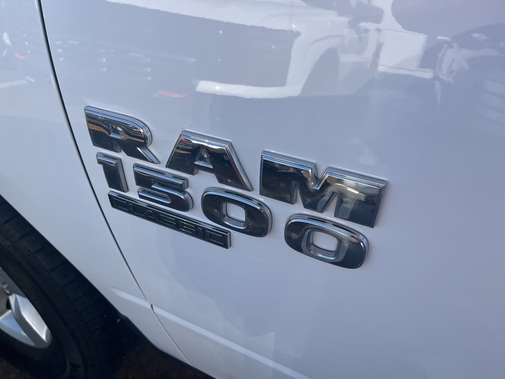 2024 RAM 1500 Classic SLT