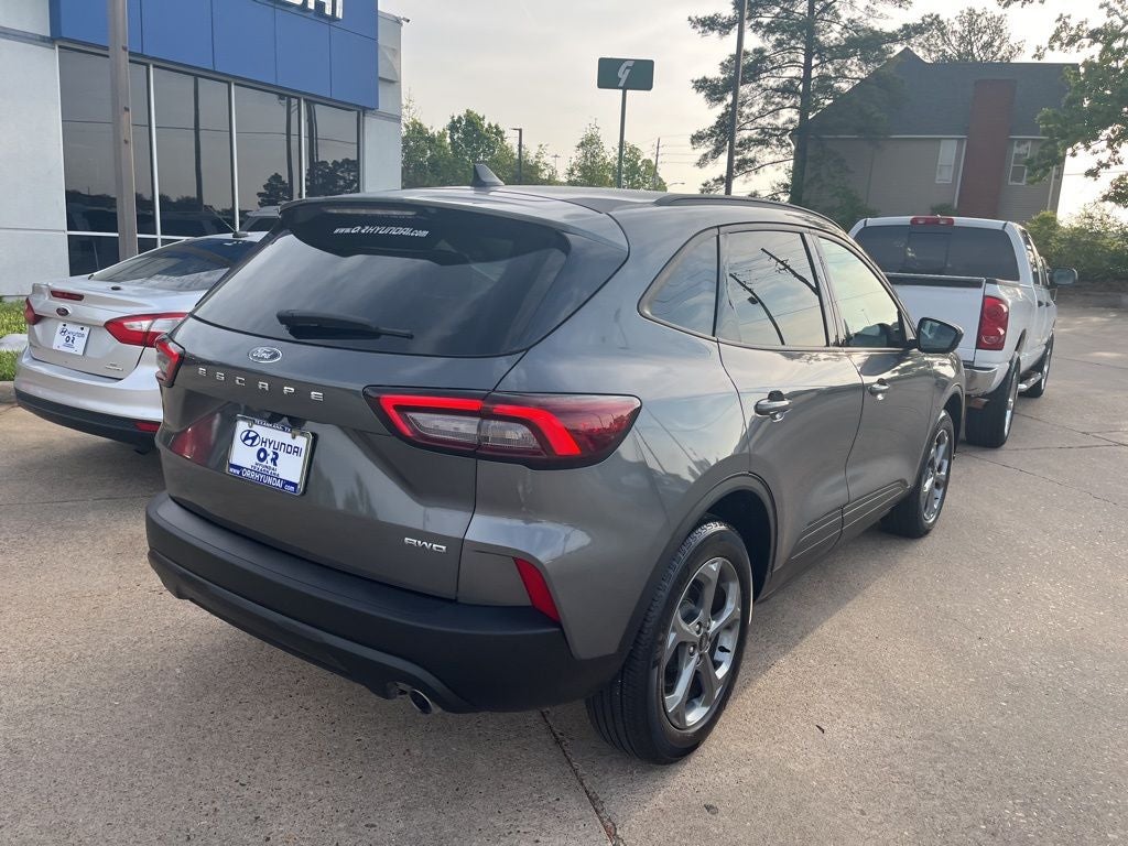 2025 Ford Escape ST-Line