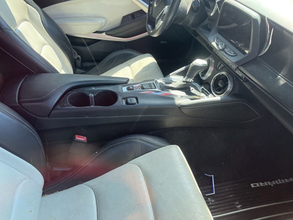 2017 Chevrolet Camaro 2LT 2LT