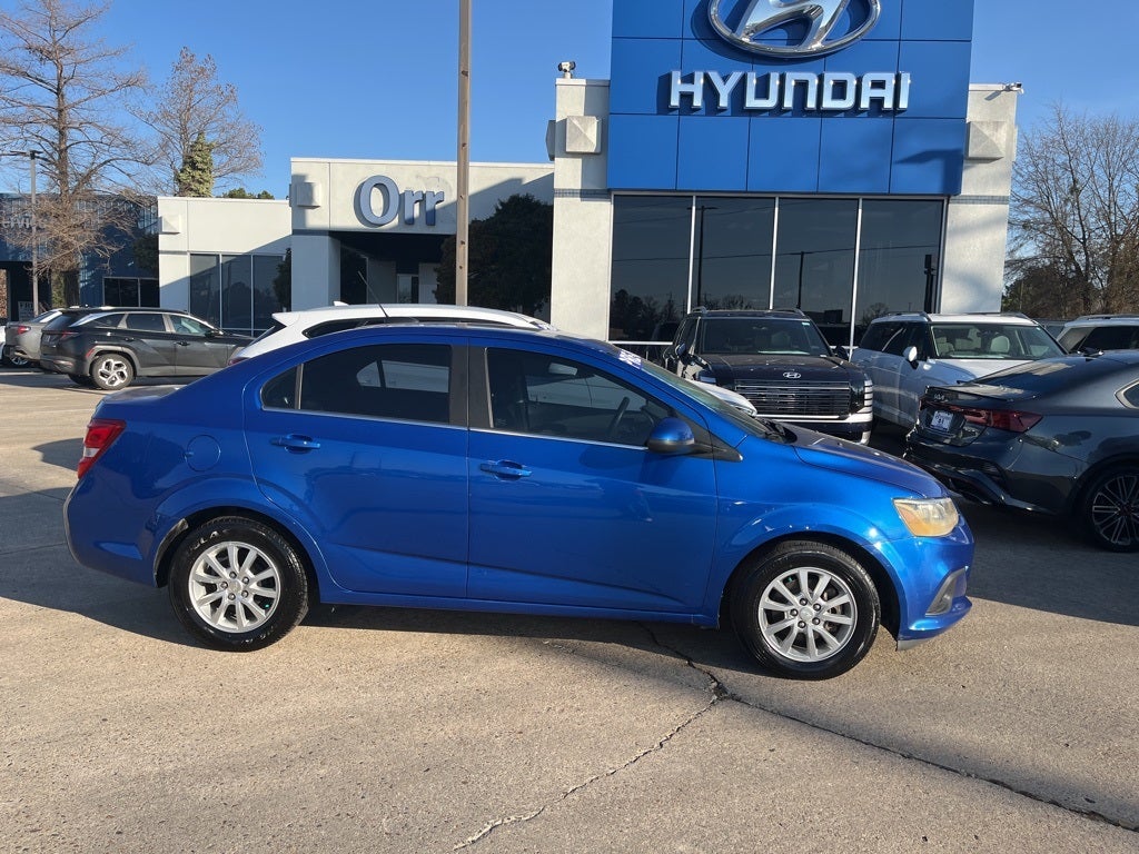 2019 Chevrolet Sonic LT