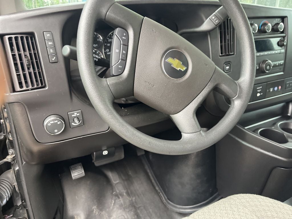 2024 Chevrolet Express 3500 LT Passenger