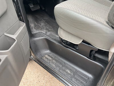 2024 Chevrolet Express 3500 LT Passenger