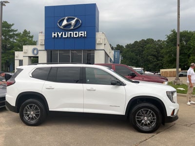 2025 GMC Acadia Elevation