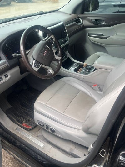 2021 GMC Acadia SLT