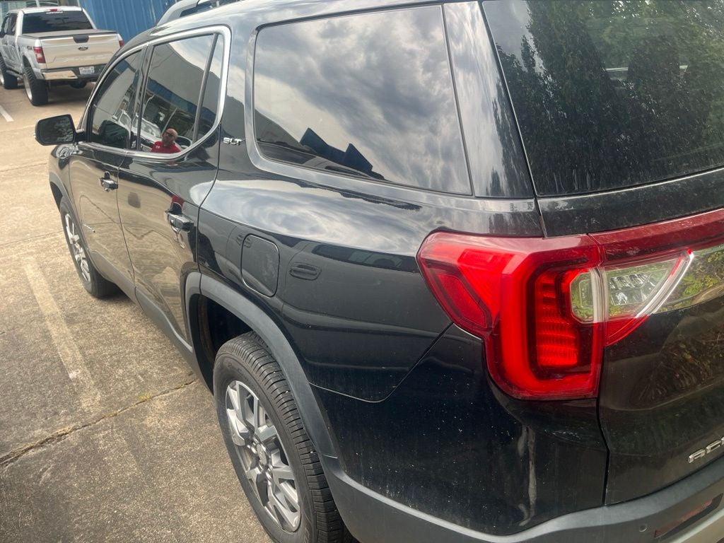 2021 GMC Acadia SLT