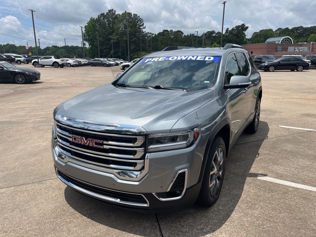 2023 GMC Acadia SLT