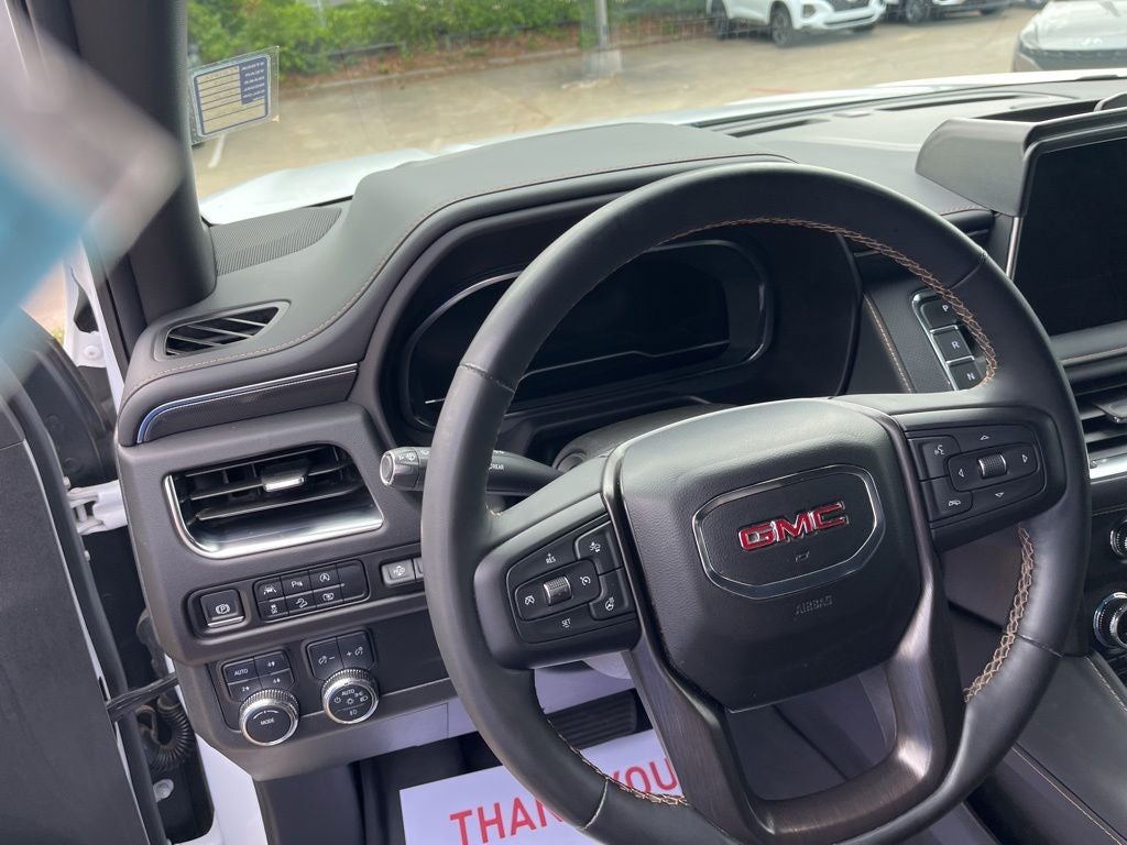 2024 GMC Yukon XL AT4