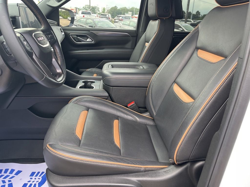 2024 GMC Yukon XL AT4
