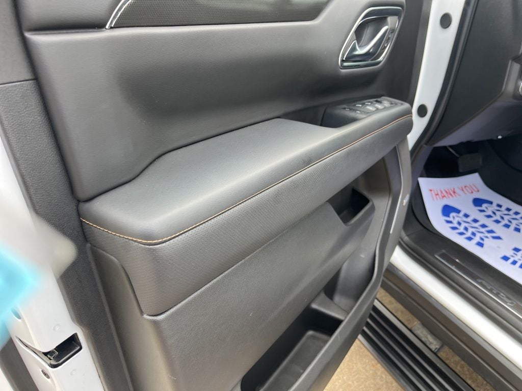 2024 GMC Yukon XL AT4