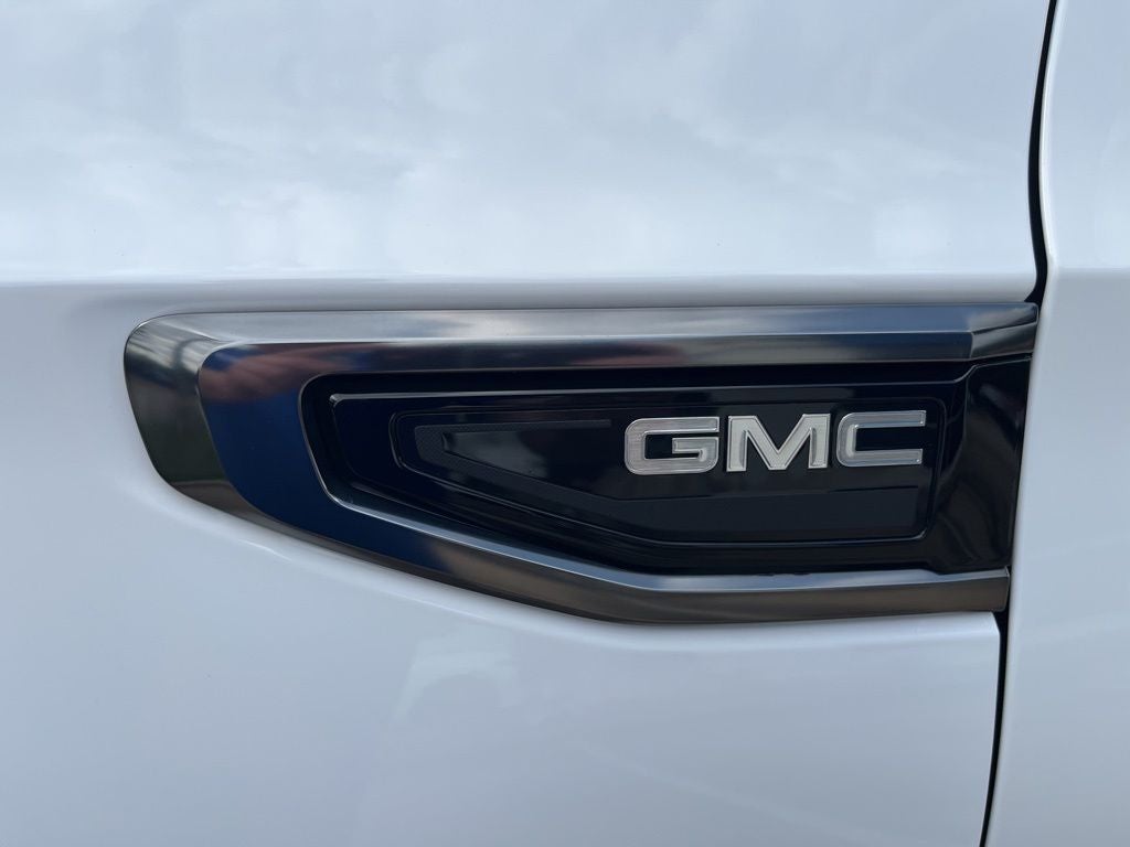 2024 GMC Yukon XL AT4