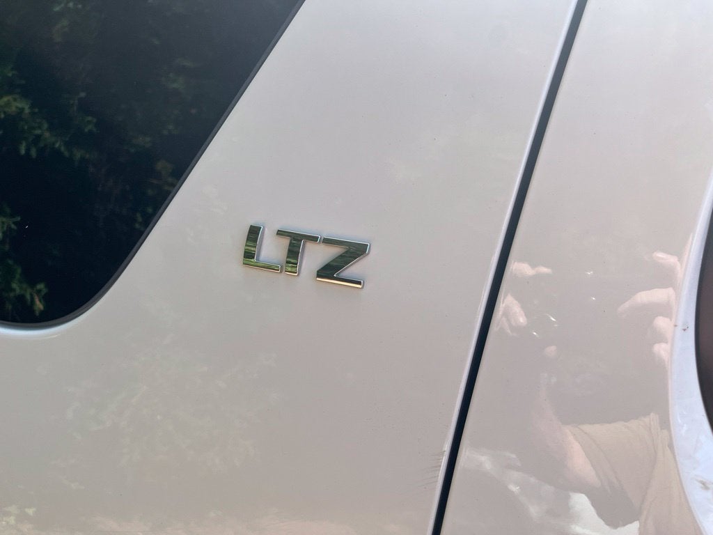2014 Chevrolet Suburban 1500 LTZ