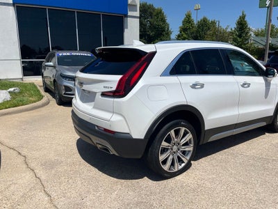 2022 Cadillac XT4 Premium Luxury