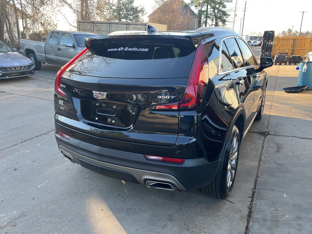 2022 Cadillac XT4 Premium Luxury
