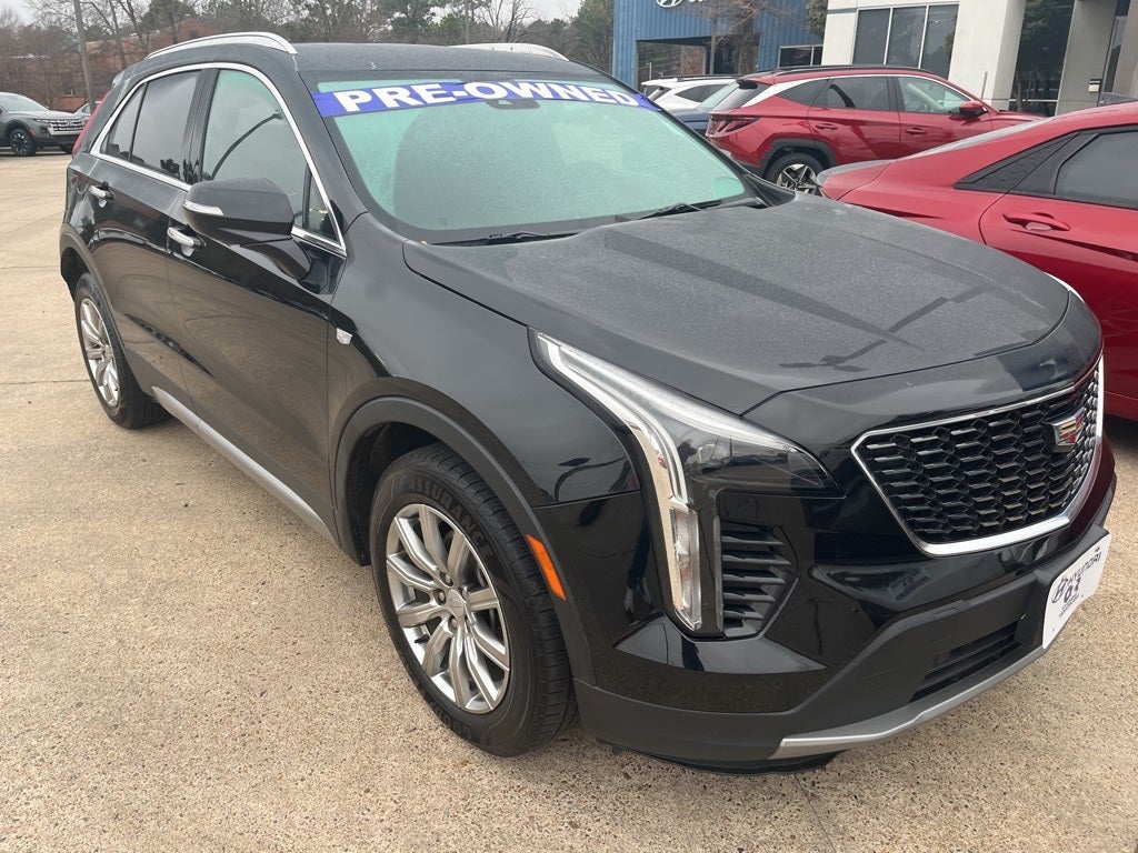 2022 Cadillac XT4 Premium Luxury
