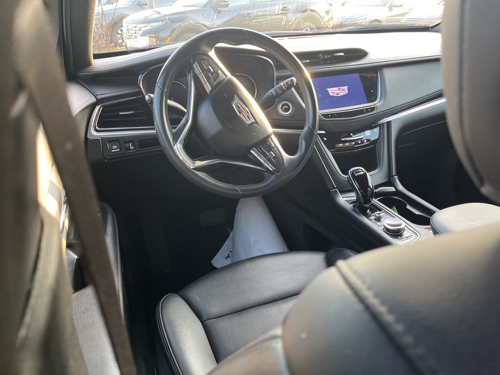 2023 Cadillac XT6 Luxury