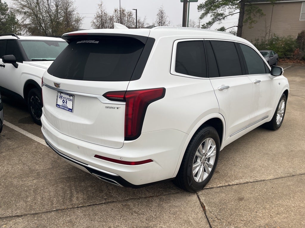 2023 Cadillac XT6 Luxury