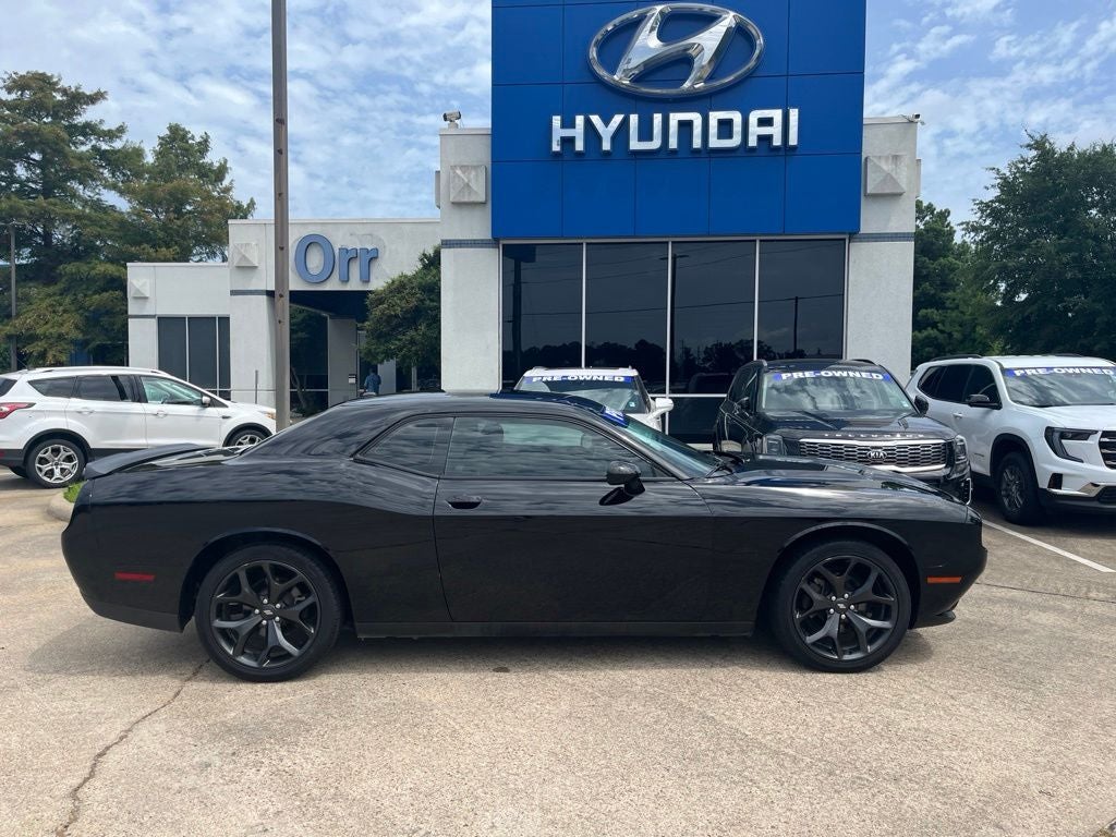 2020 Dodge Challenger SXT