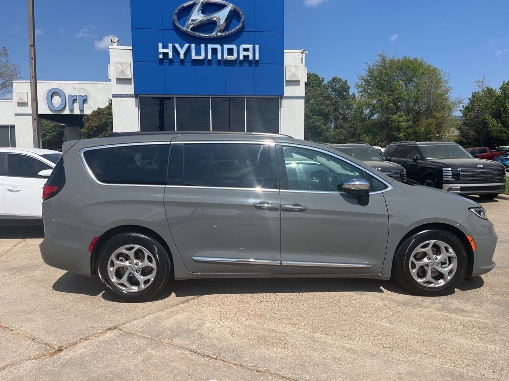 2023 Chrysler Pacifica Limited